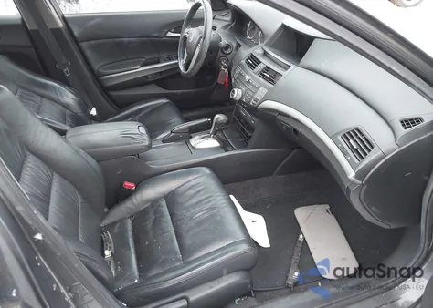 2008 Honda Accord 2.4 Ex-L from USA, damaged, VIN 1HGCP26858A803265